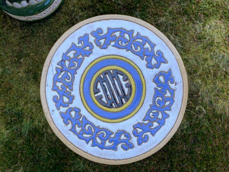 Ensemble de jardin ou de patio multicolore du 20ème siècle avec des éléphants