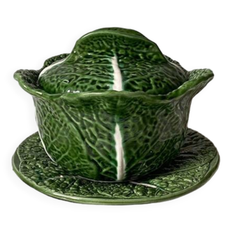 Green cabbage slip soup tureen