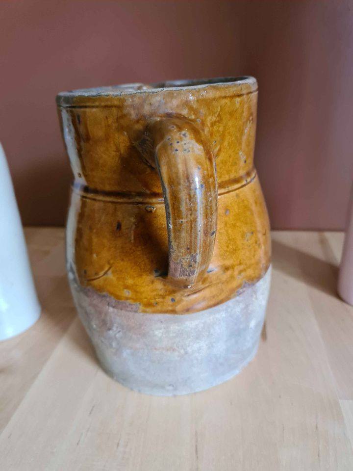 Former Scandinavian-style sandstone pitcher