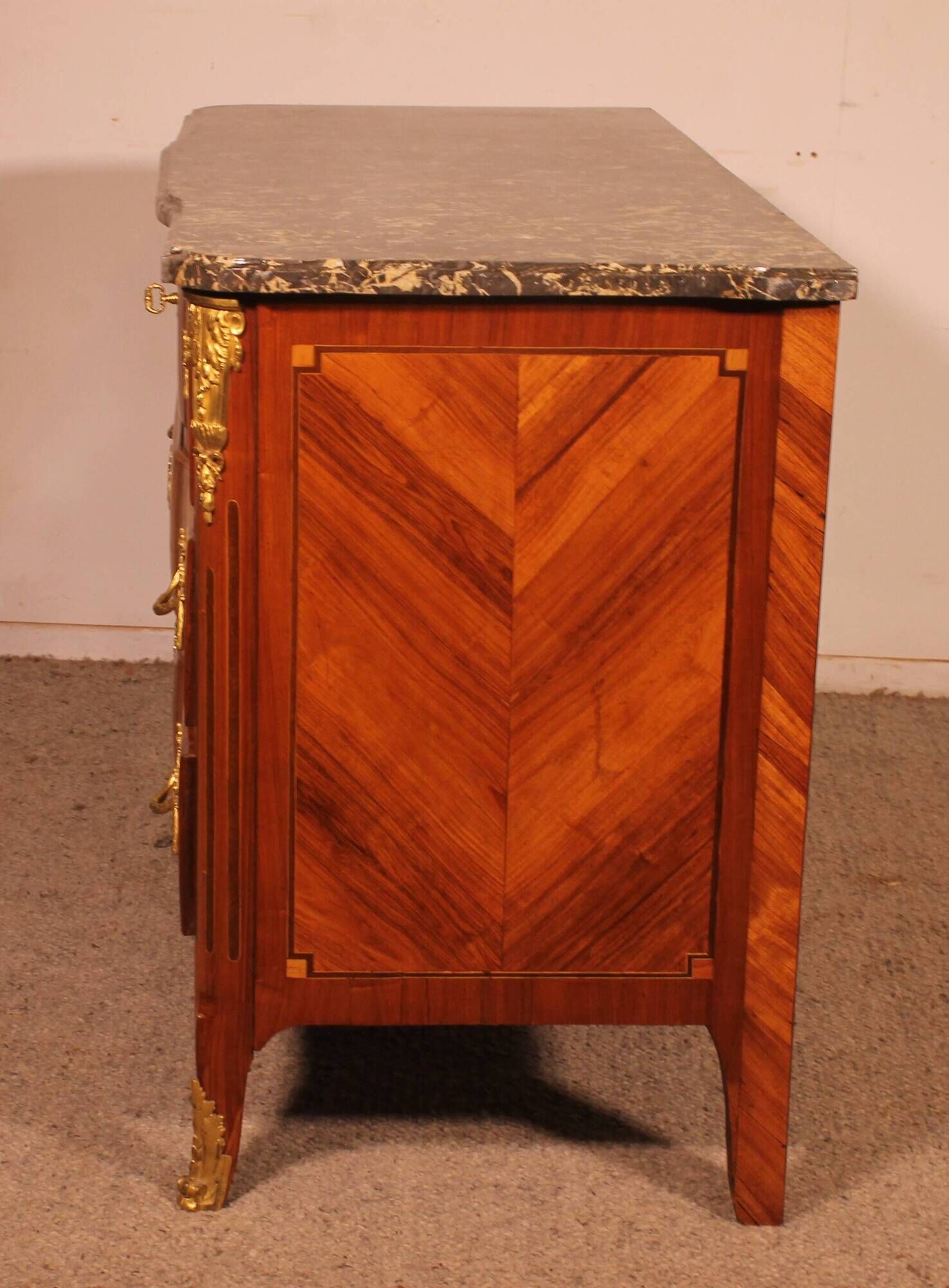 transitional period commode stamped Lardin - 18th century