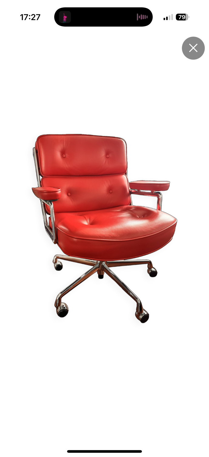 Eames chair