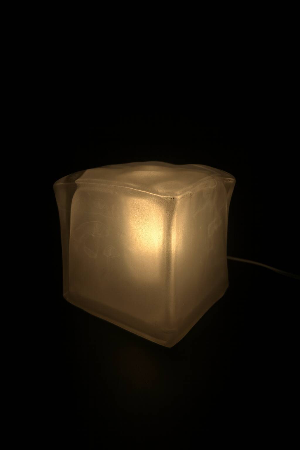 Ice cube lamp in solid glass — IKEA Iviken — 90s design