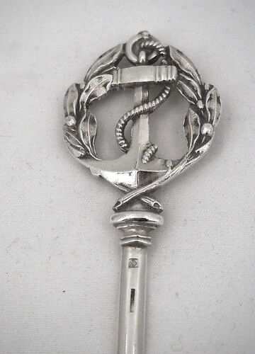 Christofle, 12 skewers, brochettes, metal silver-plated meat picks, anchor.