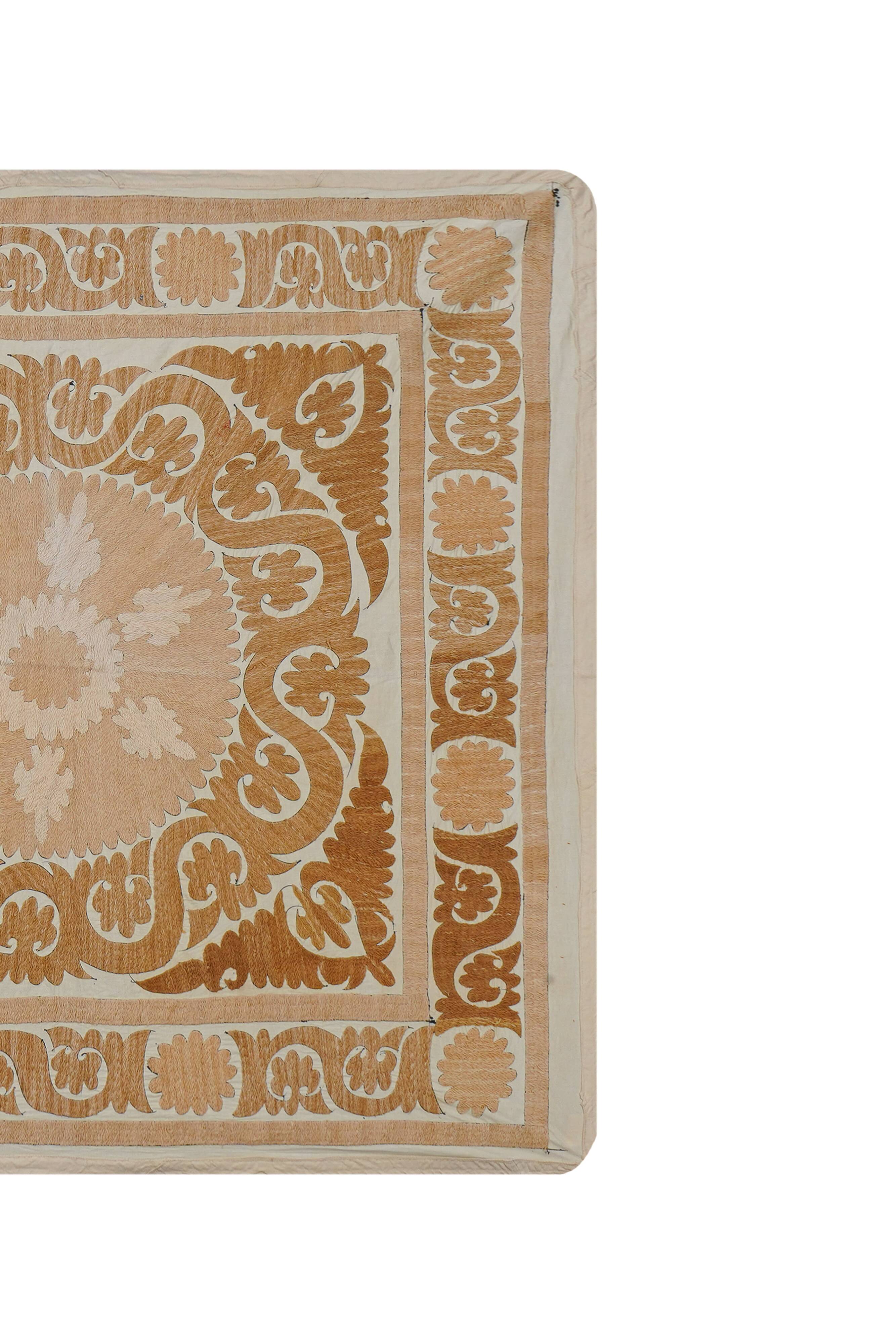 Vintage Turkish hand-knotted rug 132x138 cm