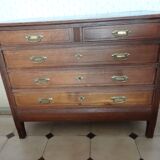 Commode en noyer ou en chêne