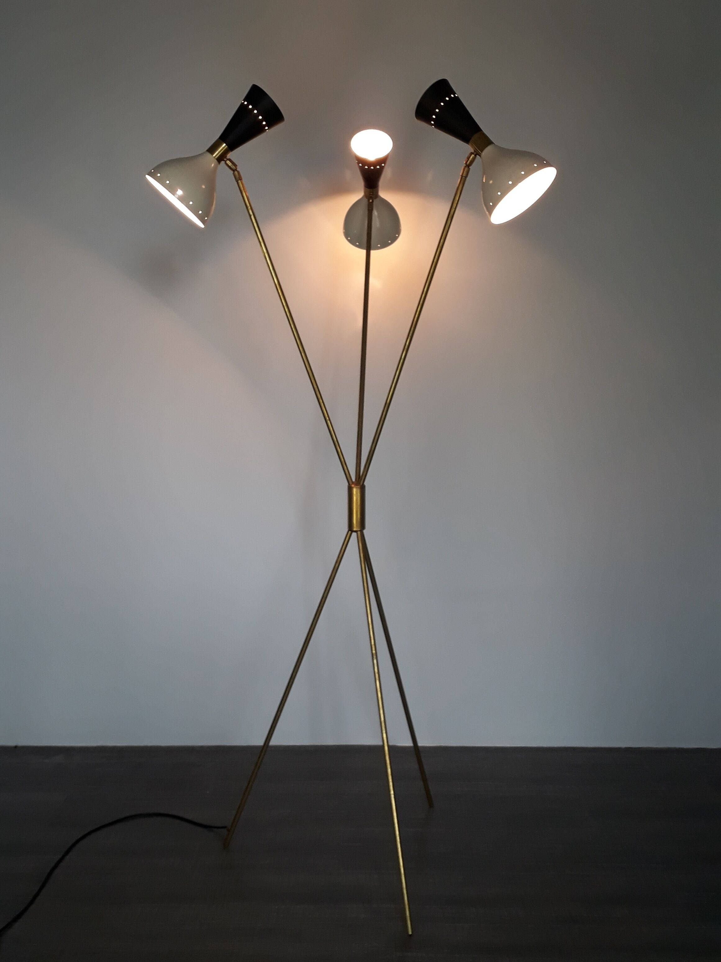 Charleston lamp with 3 two-tone diabolos, Mid-Century 1950s design