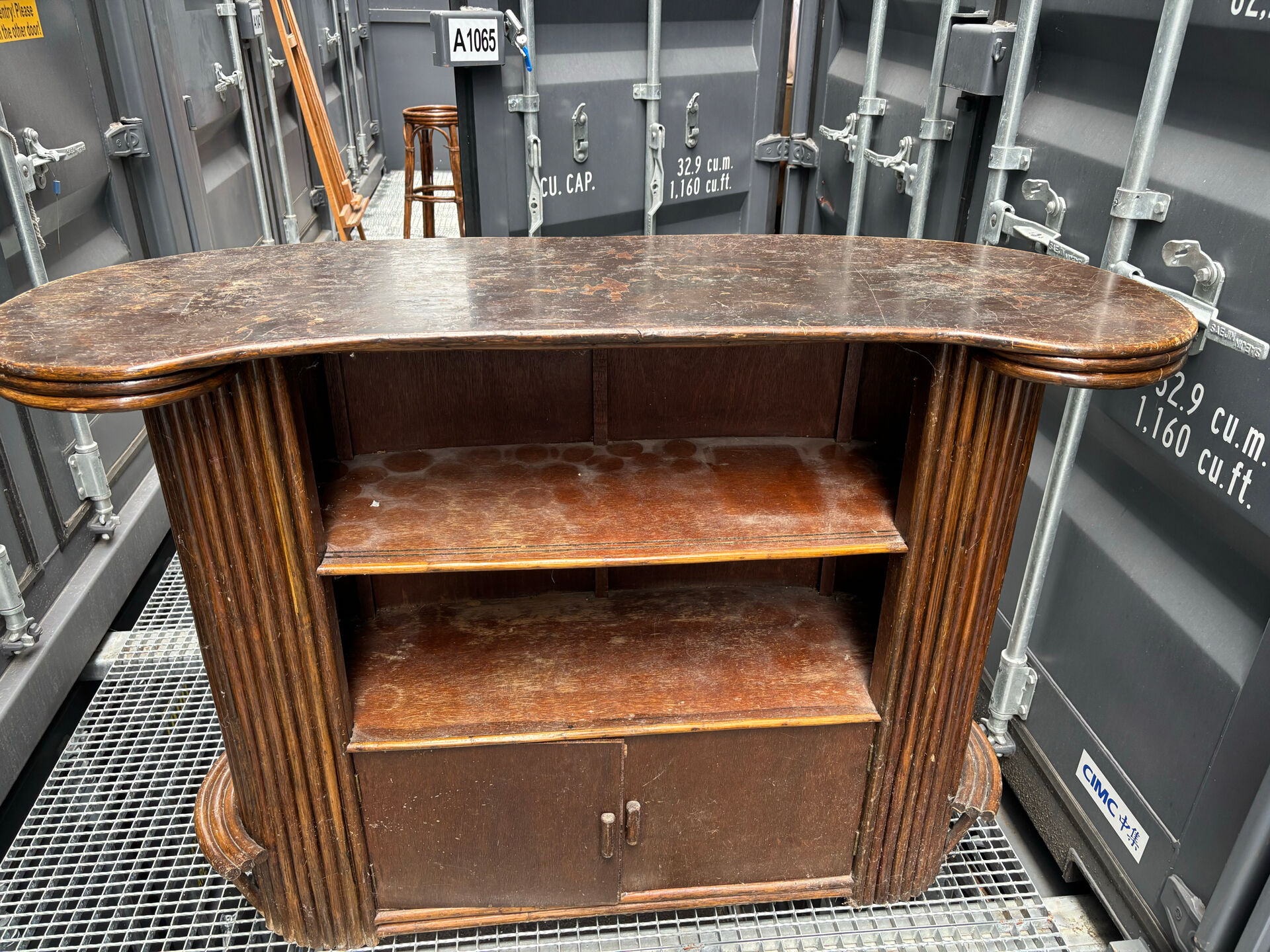 Vintage rattan bar