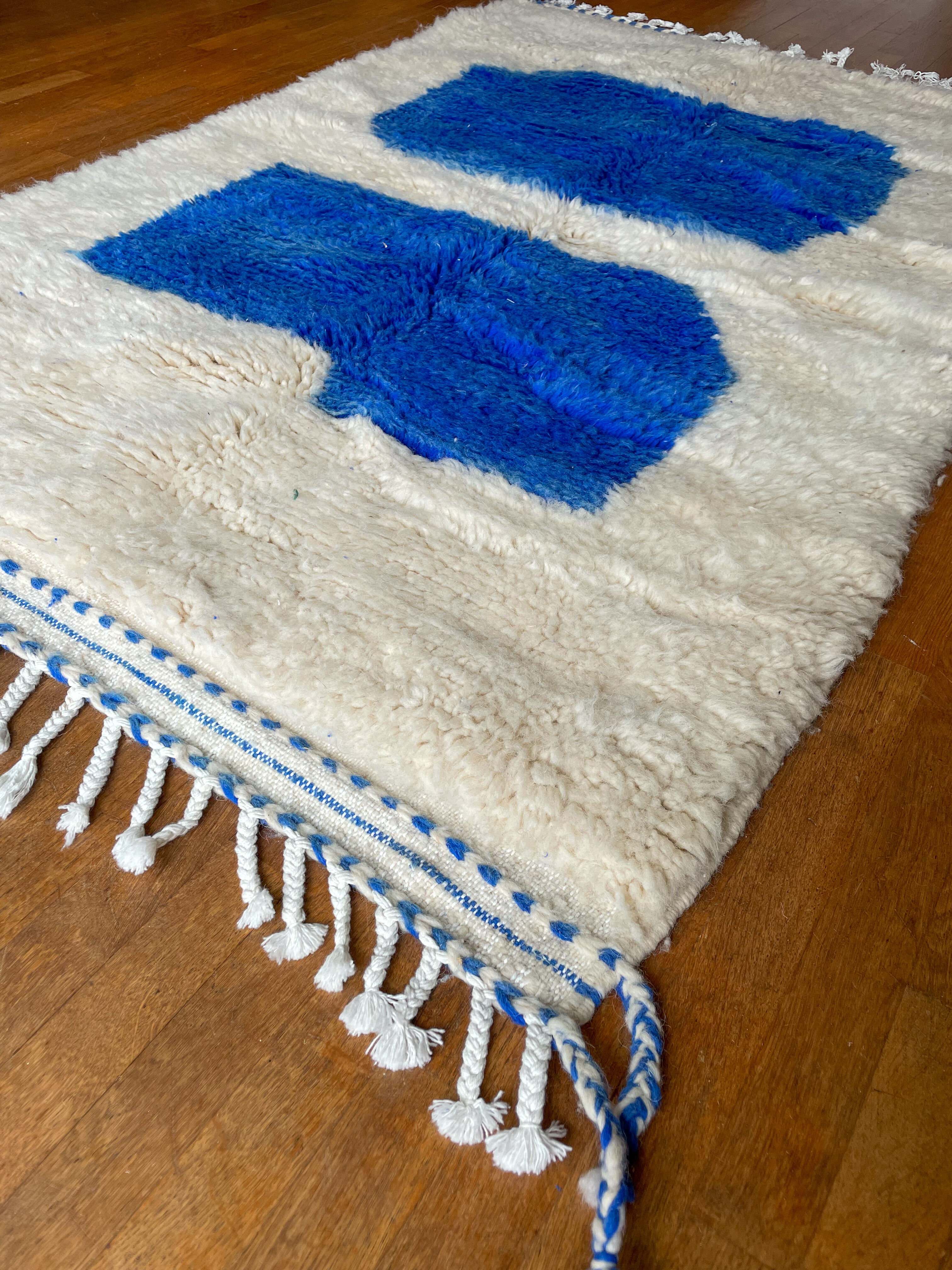 Moroccan Berber carpet white and blue modern Majorelle