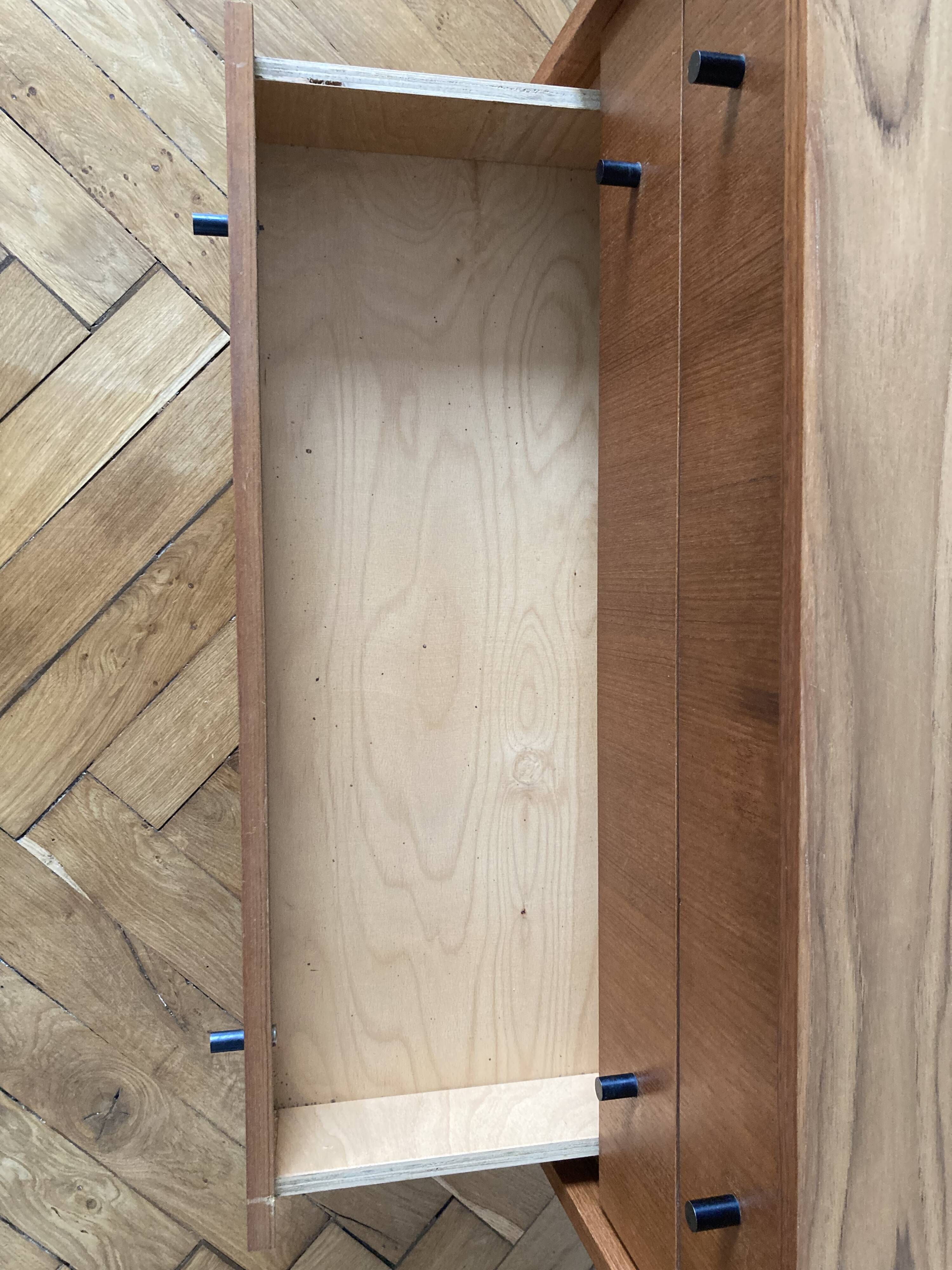 Scandinavian style chest of drawers