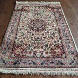 Handmade Pakistani wool and silk rug 122x77cm