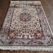 Tapis Pakistanais laine et soie fait main 122x77cm