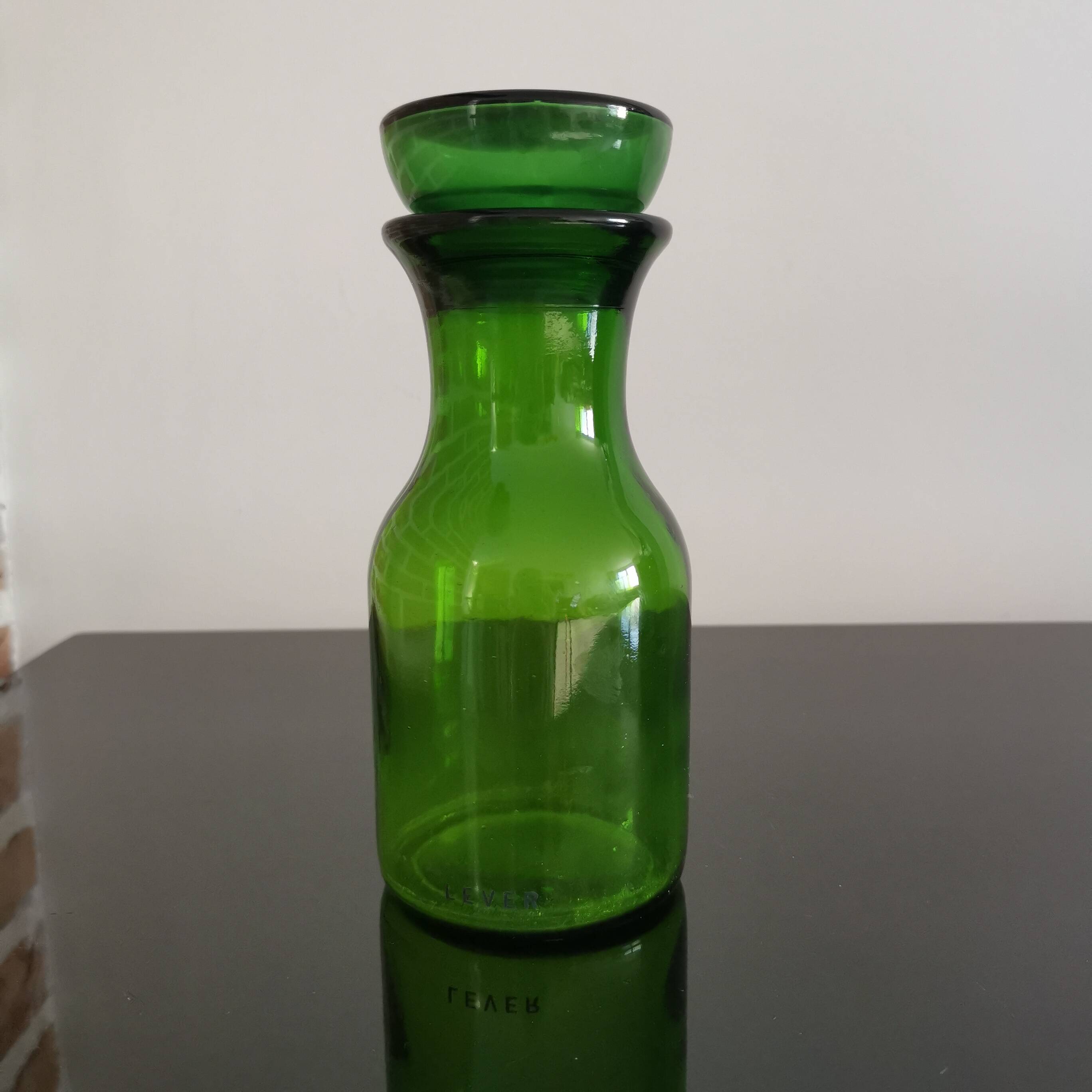Jar or green bottle Lever 70s