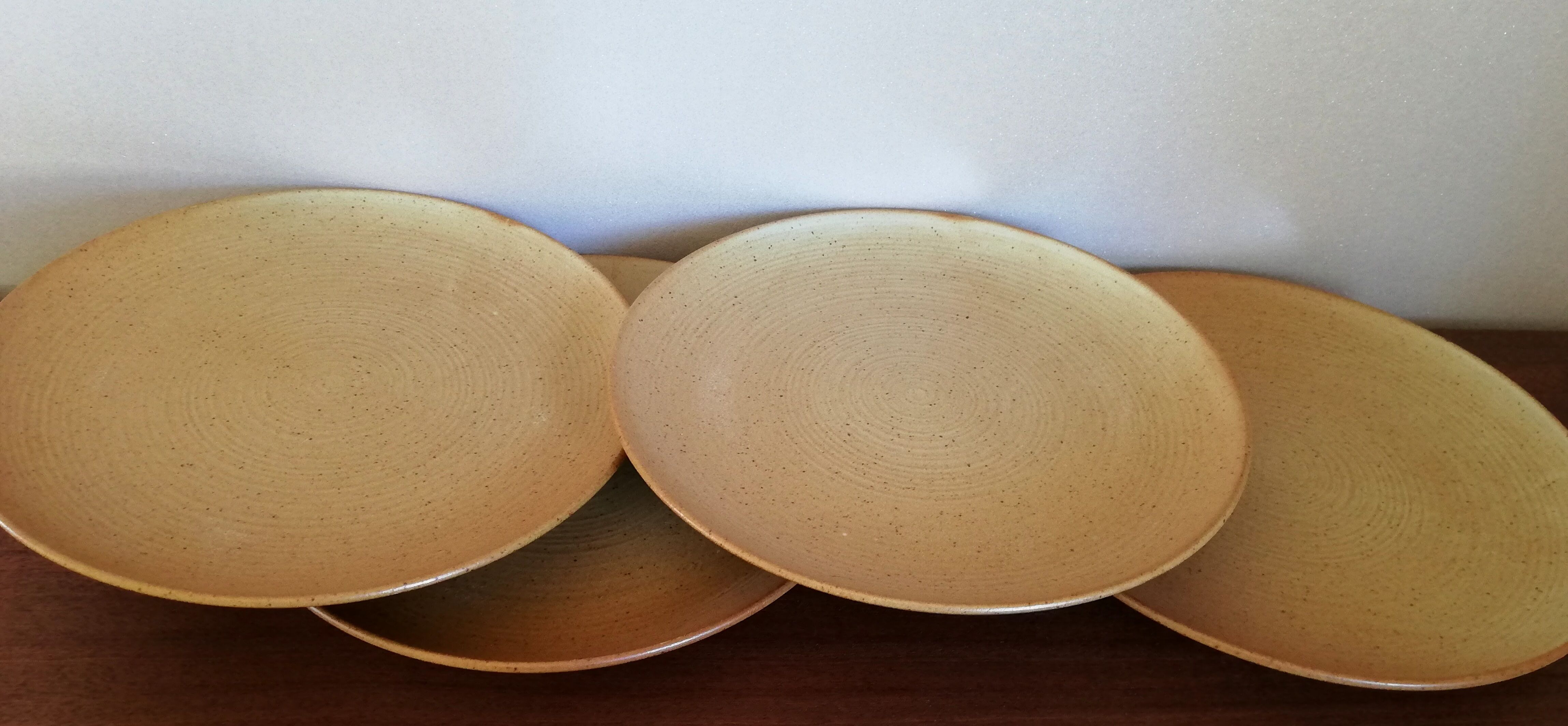 Set of 4 flat plates grès CNP Village France