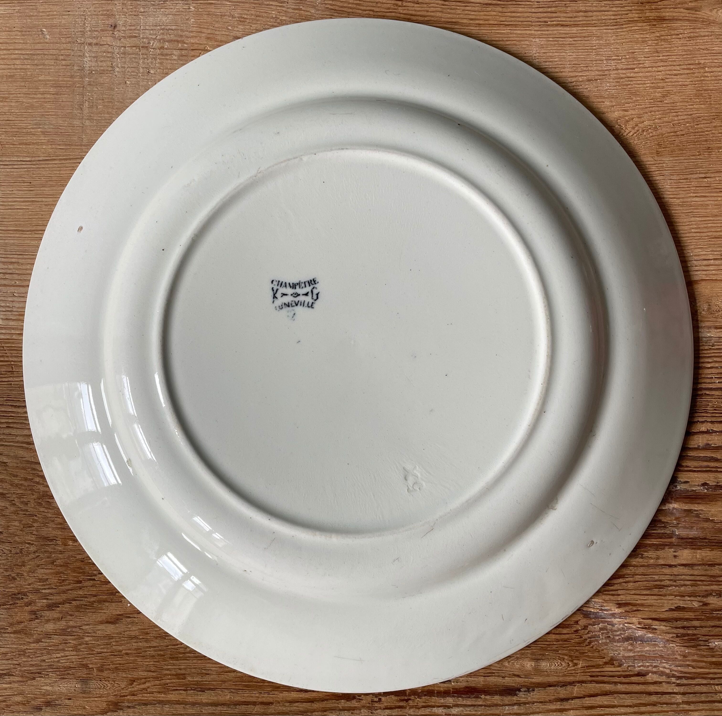 Flat plate Keller and Guérin Lunéville, collection "Champêtre"