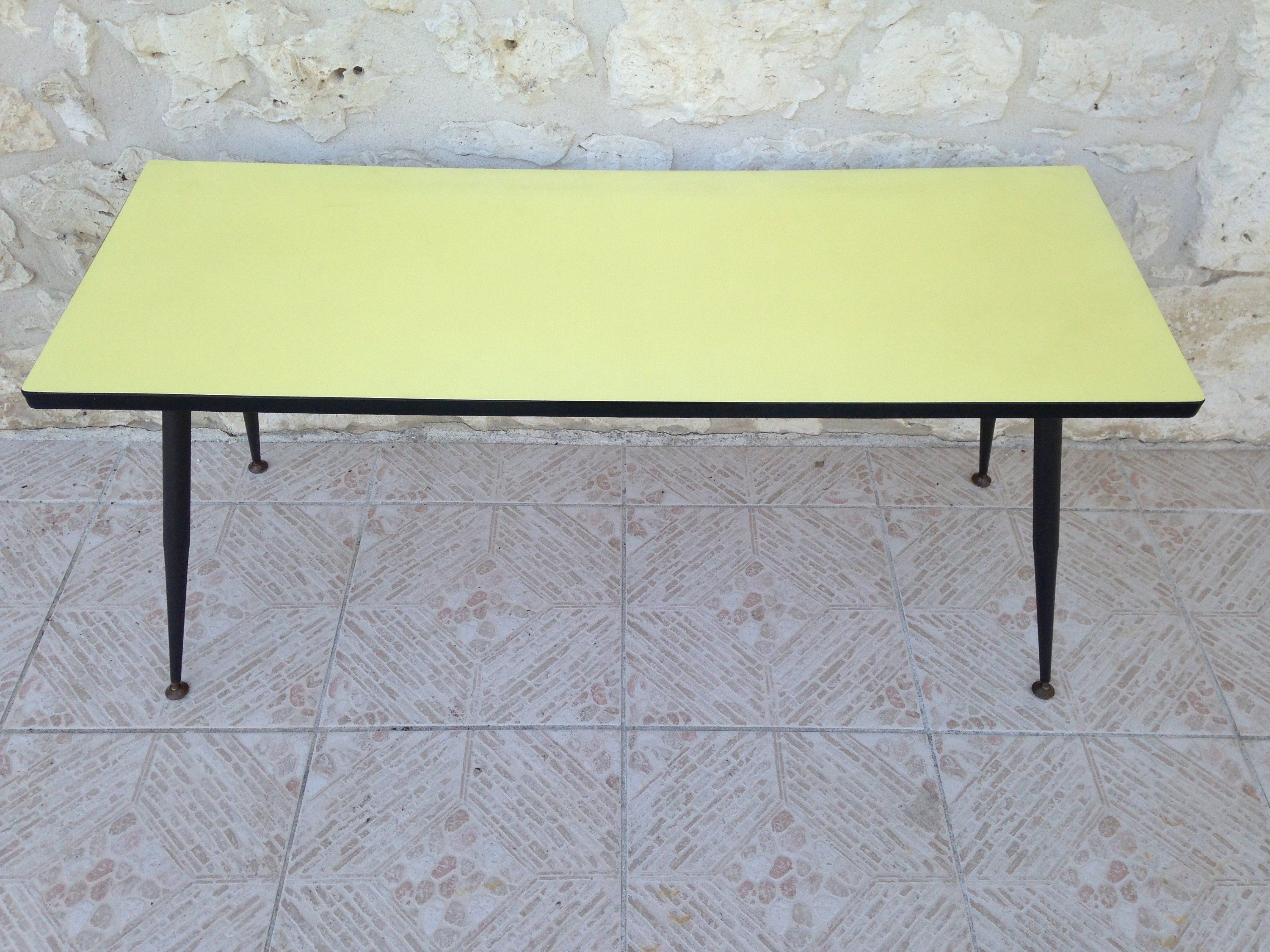 Coffee table in formica years 60/70