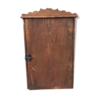 Medicine cabinet