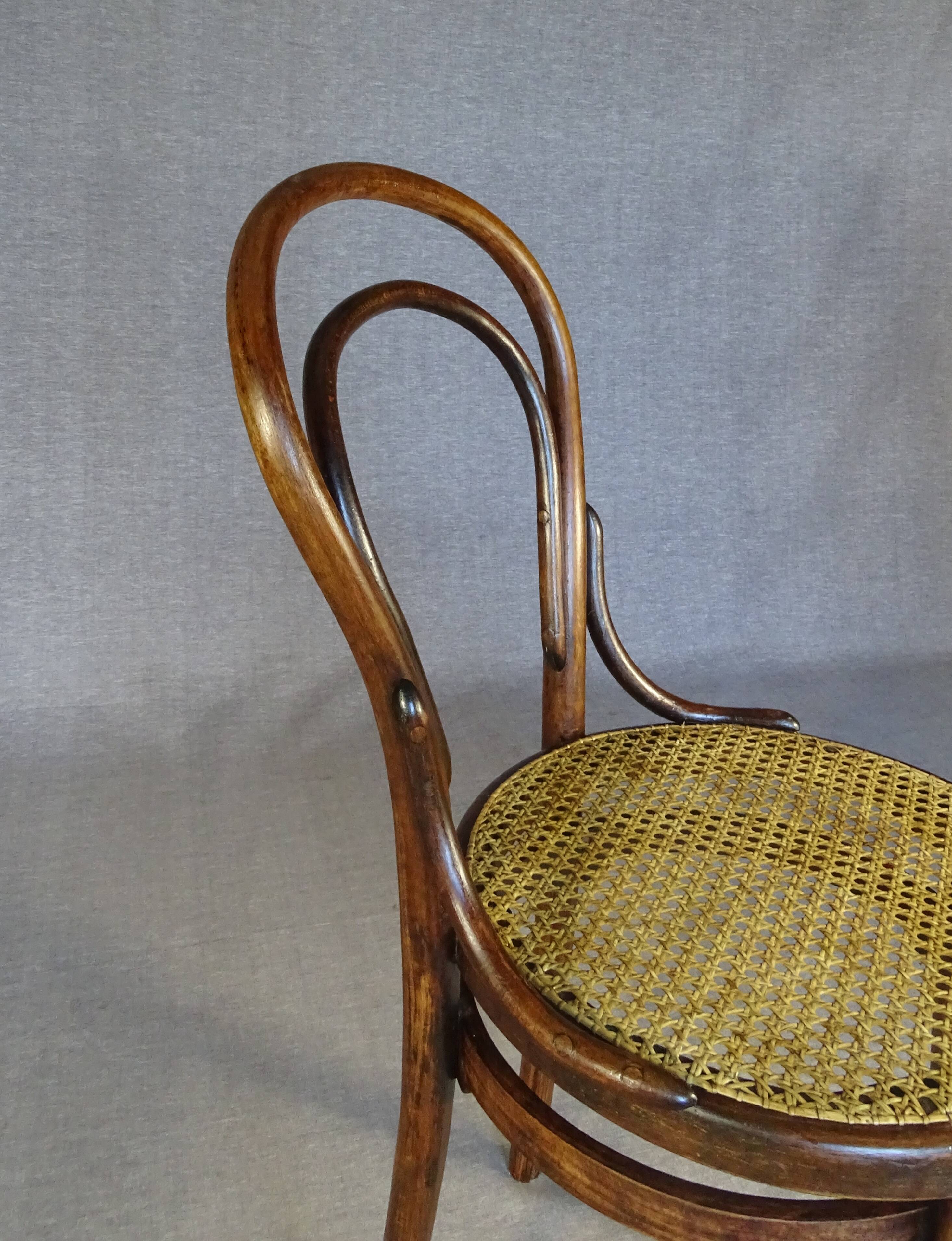 Chaise bistrot N°14 par Carton et Hermann (Belgique) vers 1925- No Thonet-