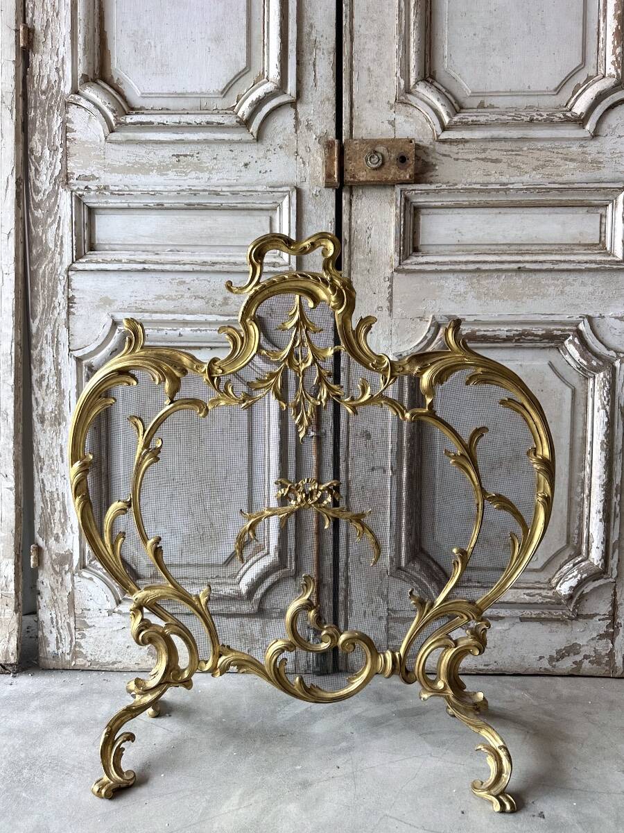 Golden bronze fire screen