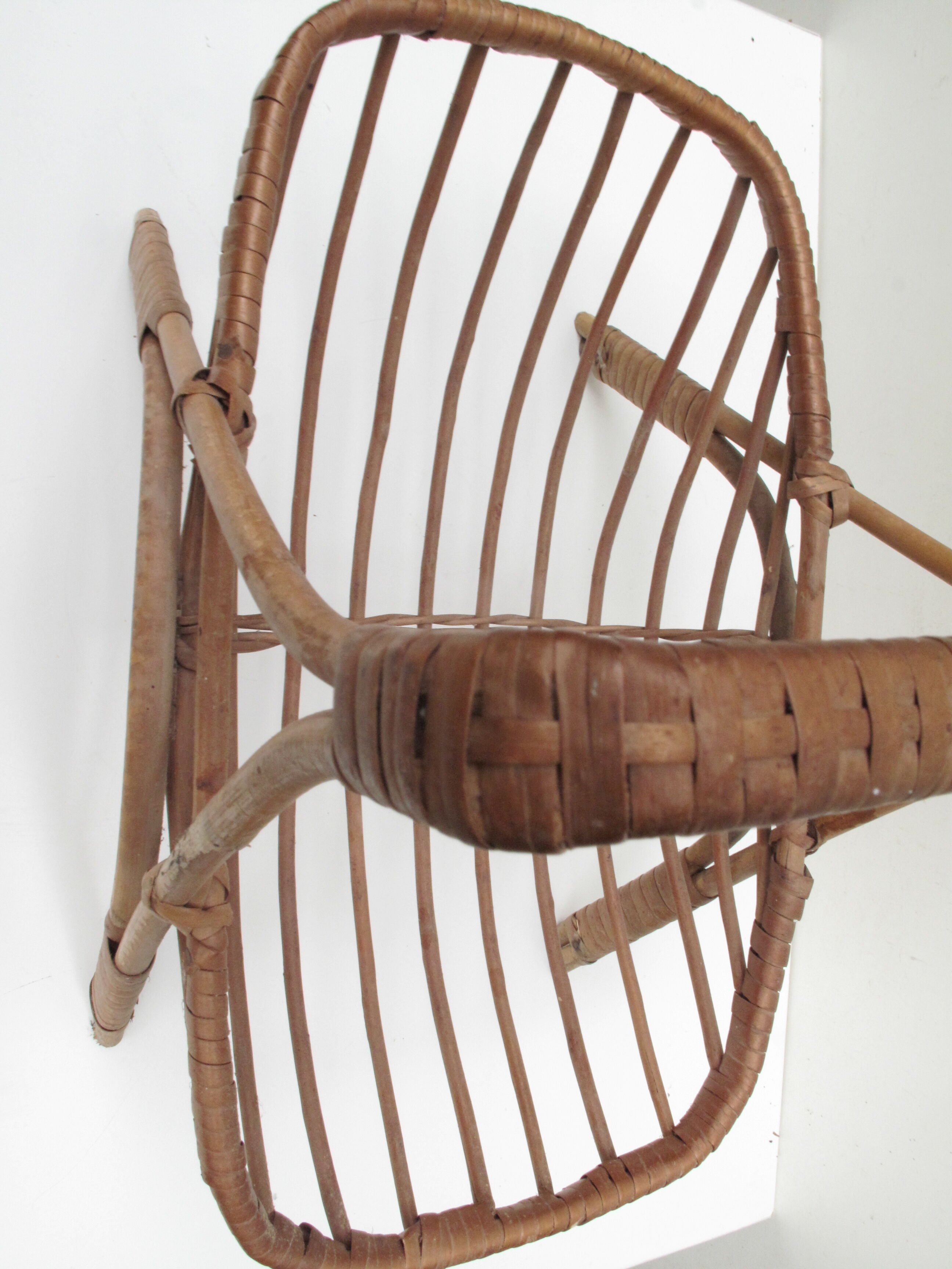 Vintage rattan fruit basket