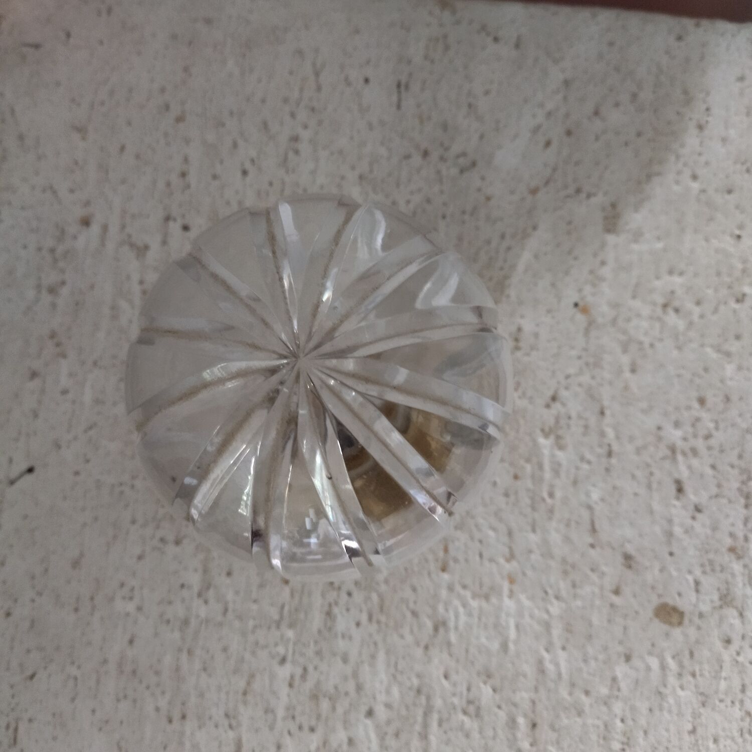 Cut glass stair ball