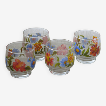 4 water glasses with flower decoration in very good condition