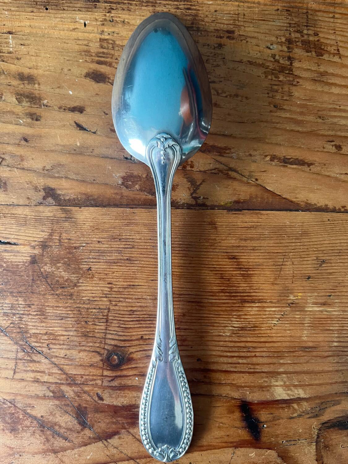 Metal cutlery set for 10 guests