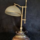 antique desk lamp – the perfect vintage touch!