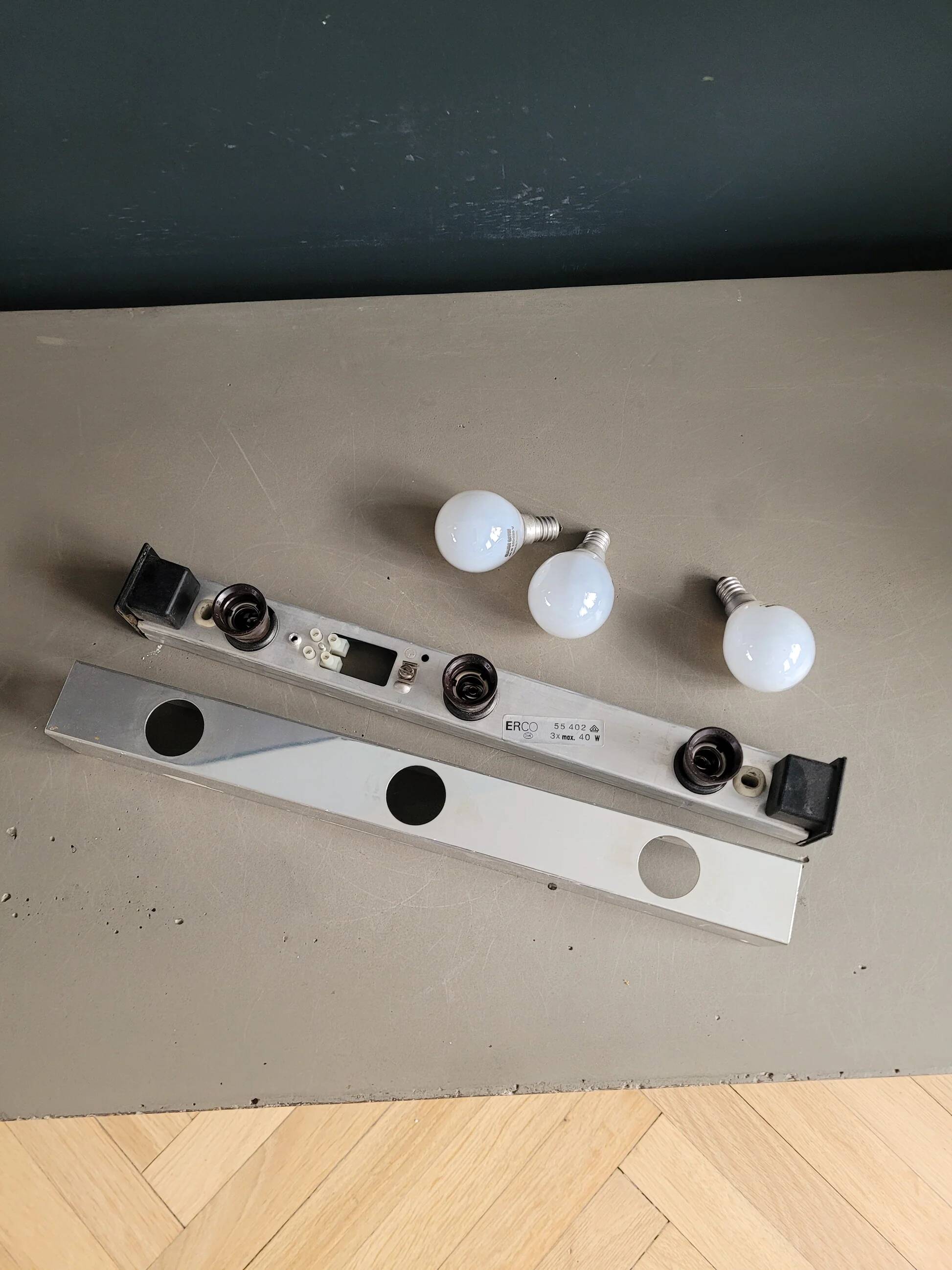 Erco 3-light wall lamp - Ref 954