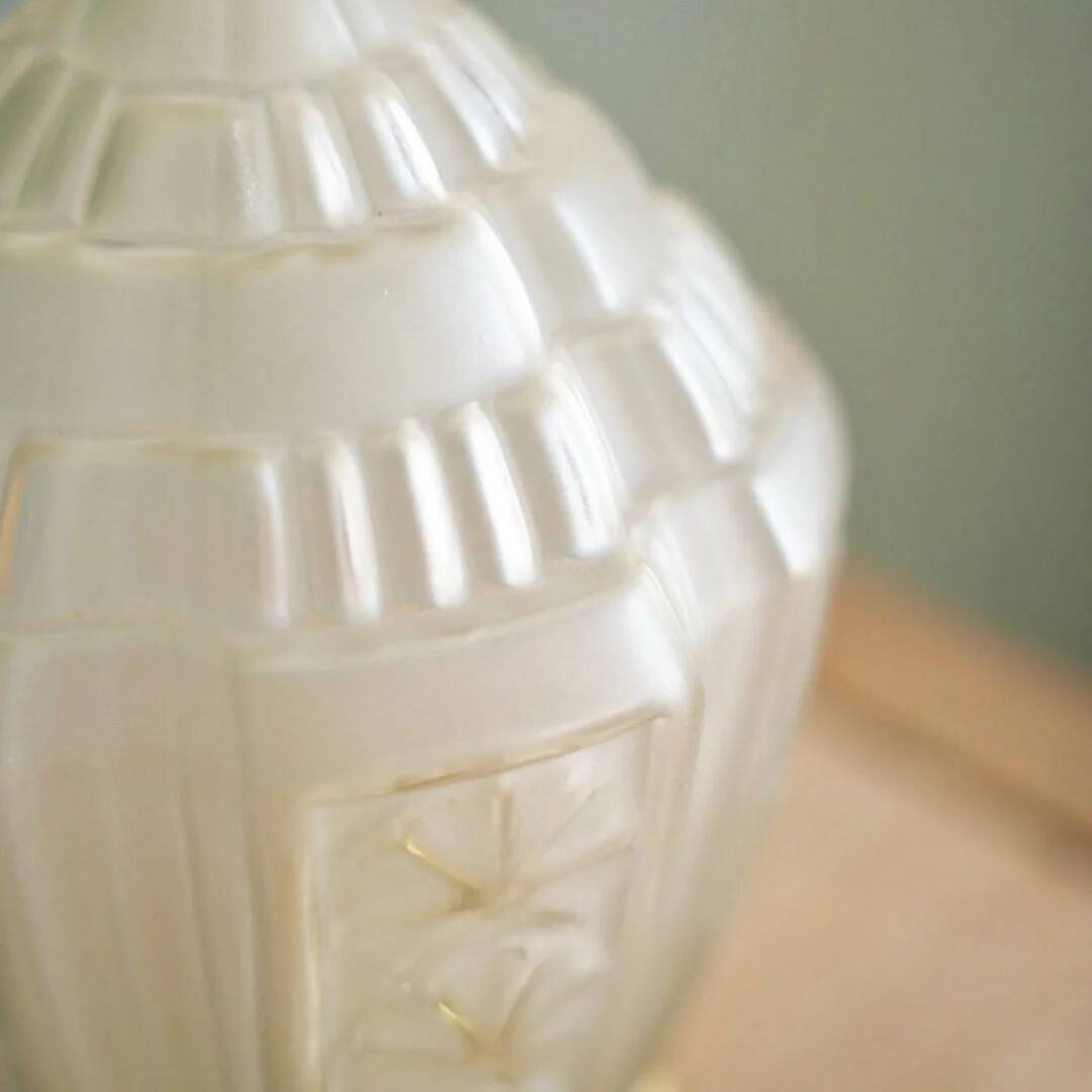 Table lamp skyscraper flowers