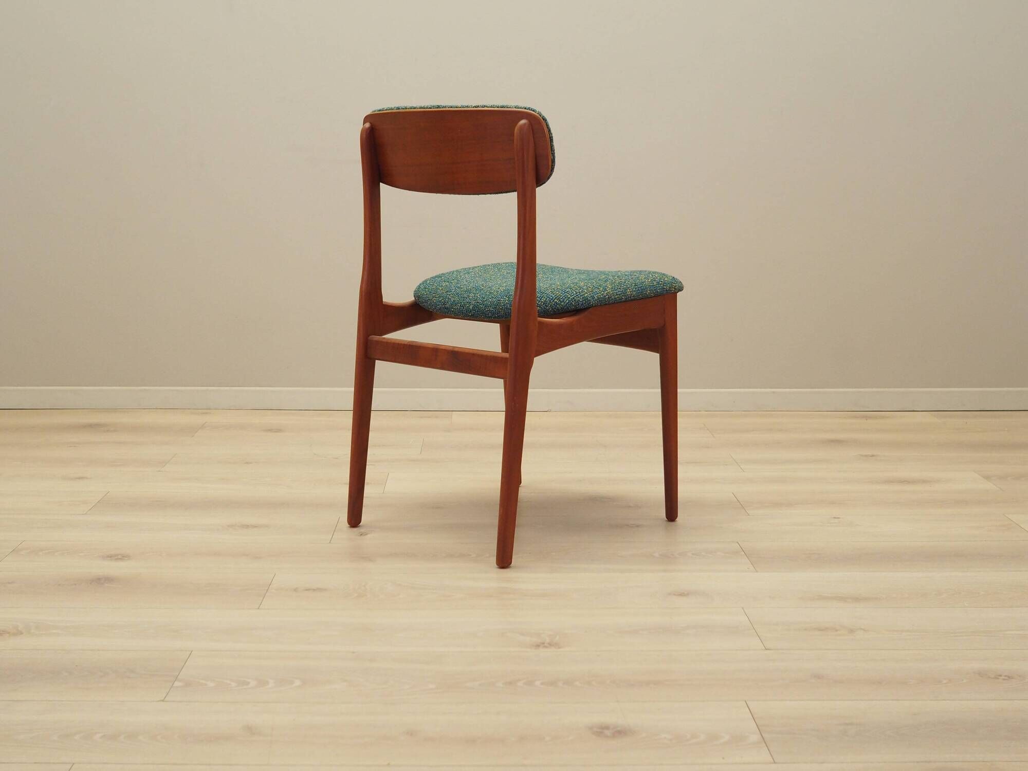 Set of six teak chairs, Danish design, 1960s, manufacture: N. & K. Bundgaar