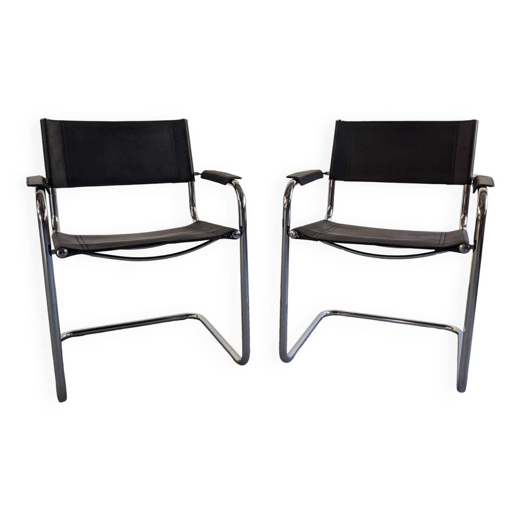 Pair of MG5 cantilever armchairs 60s/70s