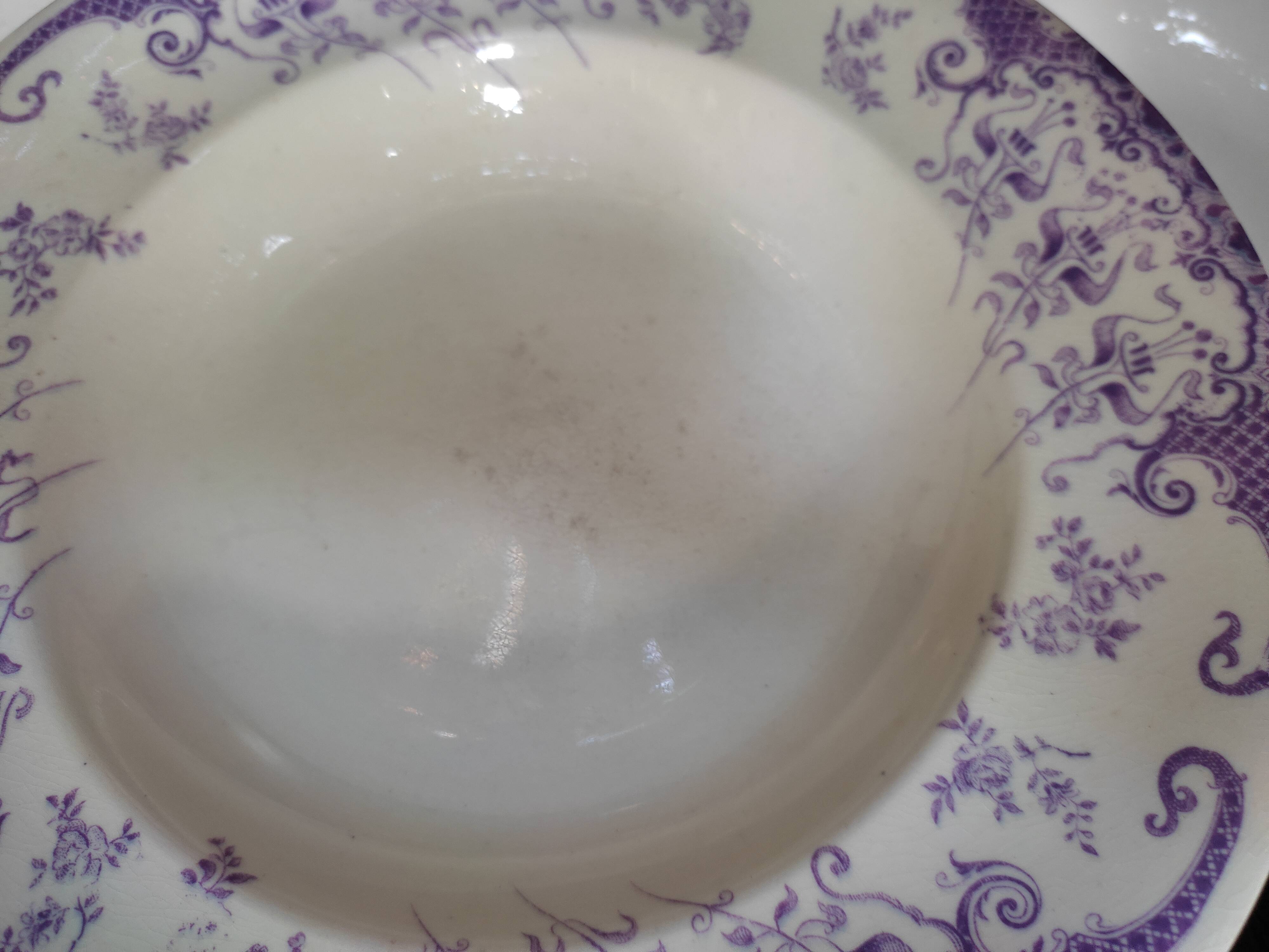 6 hollow plates iron earth by Longwy