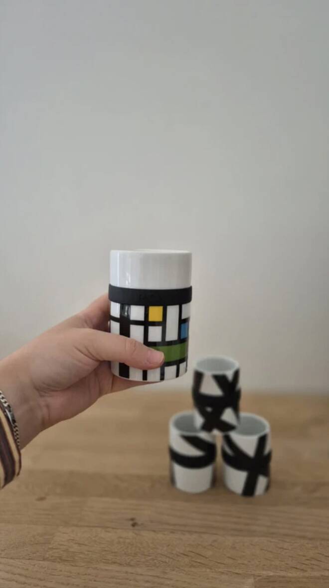 Set of 4 Mondrian design mugs