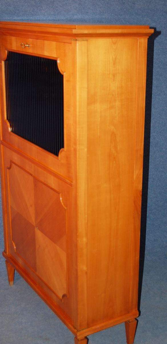 Storage cabinet 1940