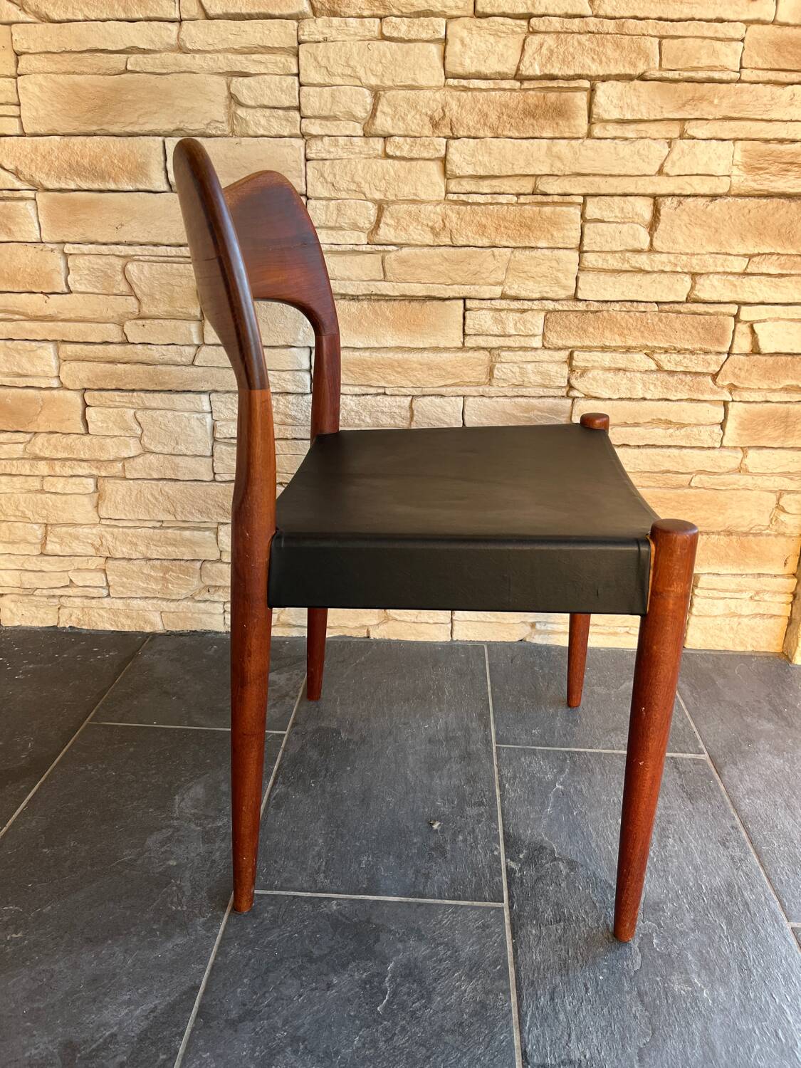 Vintage Scandinavian chair from the 1960s, teak Niels Otto Møller chair.