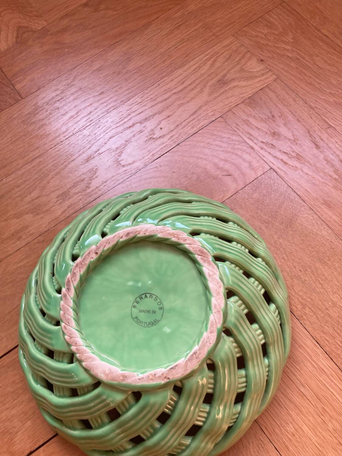 Green woven ceramic basket
