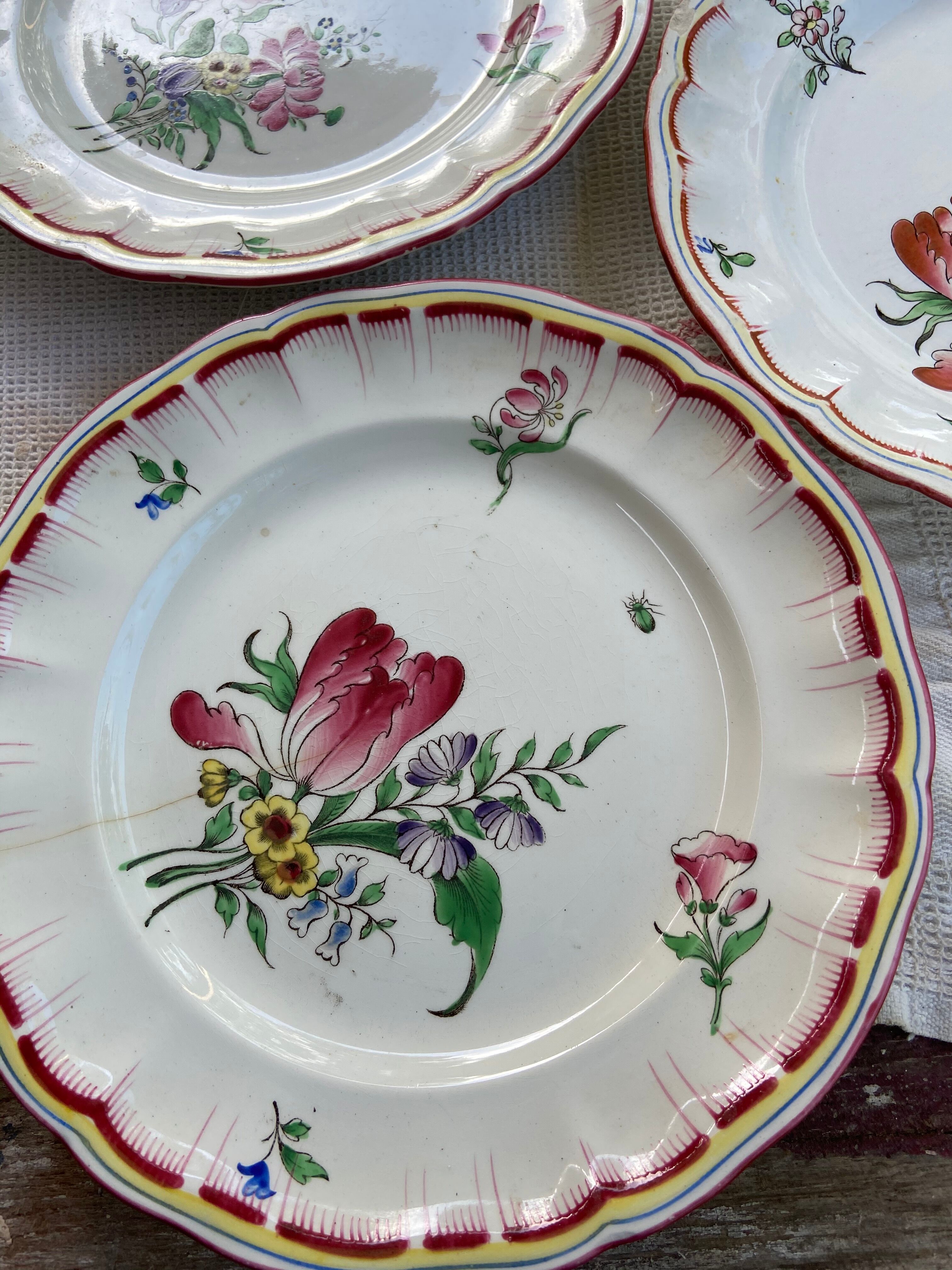 Lot de 6 assiettes à dessert Lunéville décor de fleurs