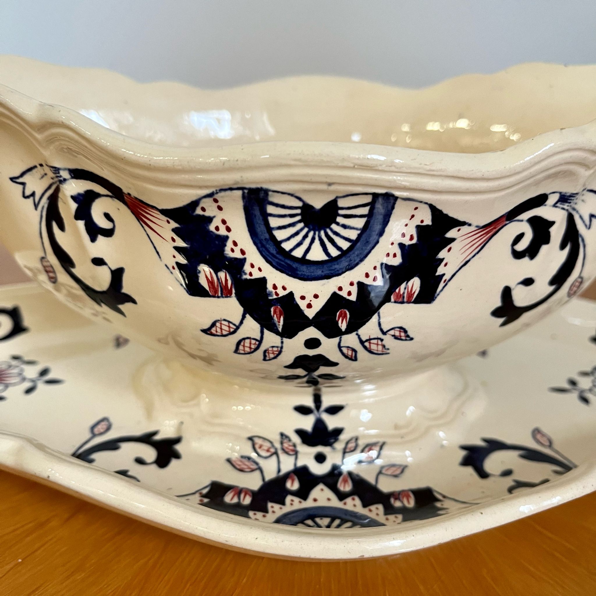 Plat saucière en terre de fer Longchamp
