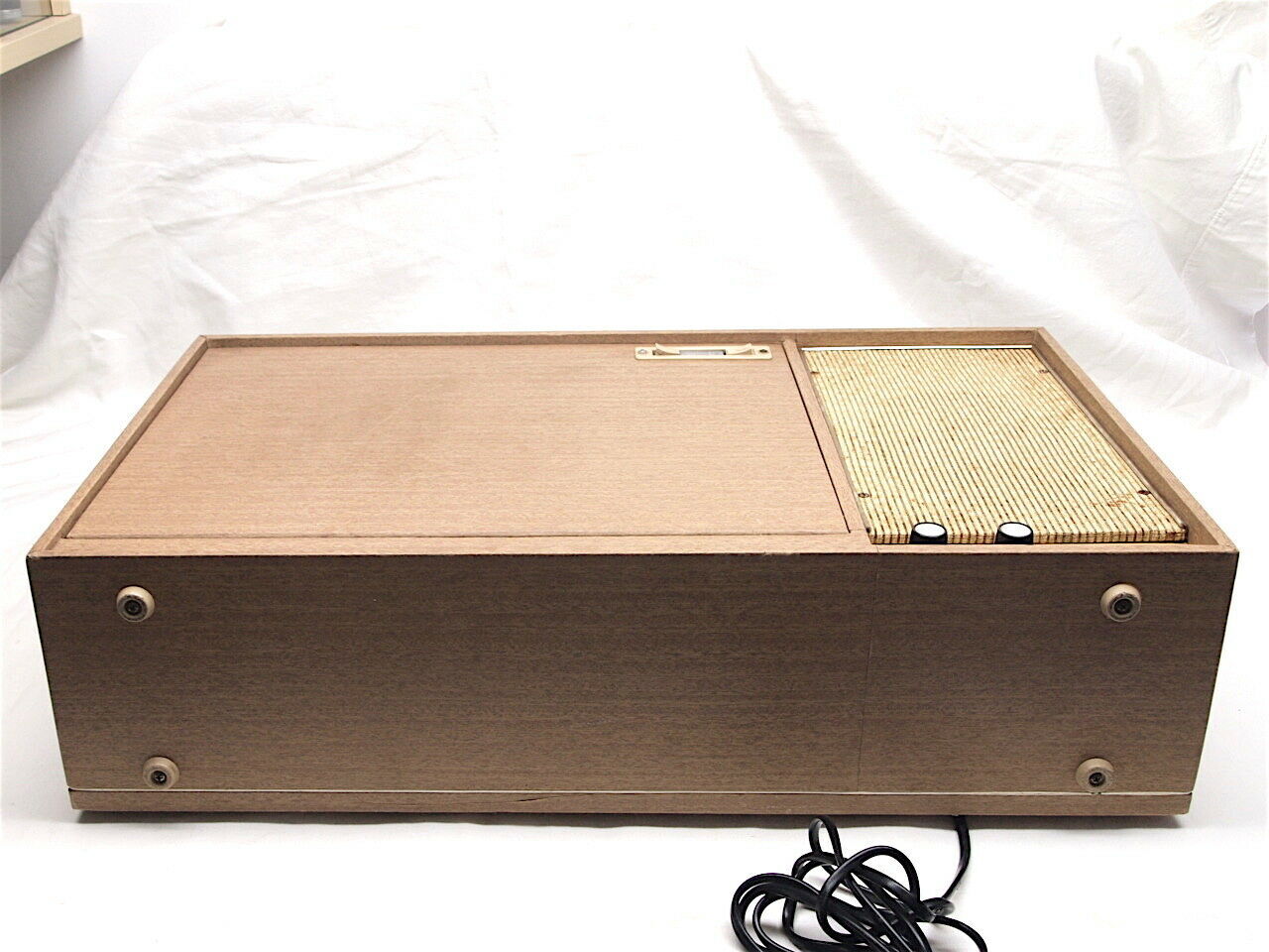 Beautiful record player gid vinyl design swedish