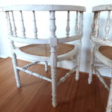 2 chaises d'angle