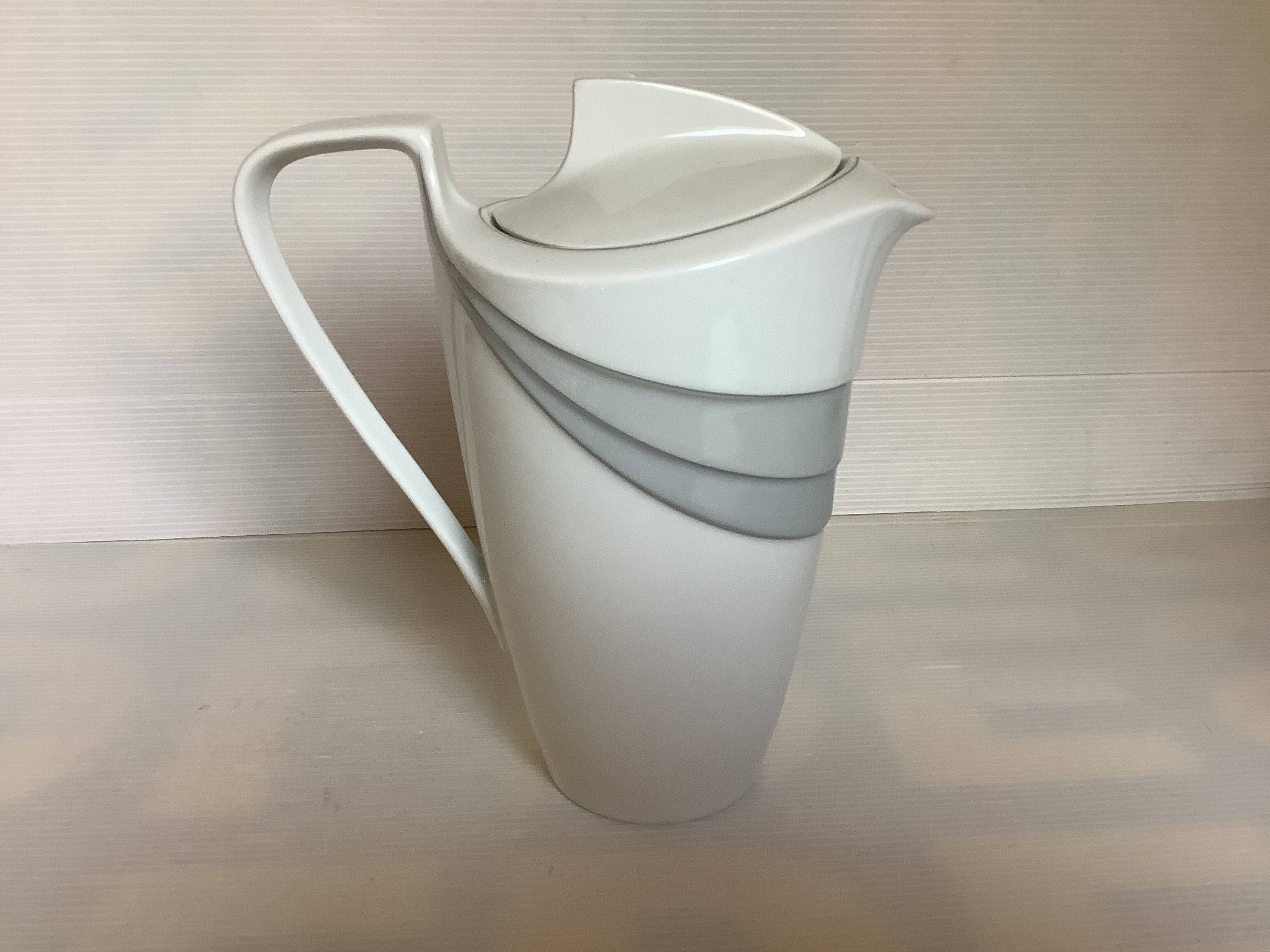 Maxim's coffee maker from Paris Marquis Pierre Cardin