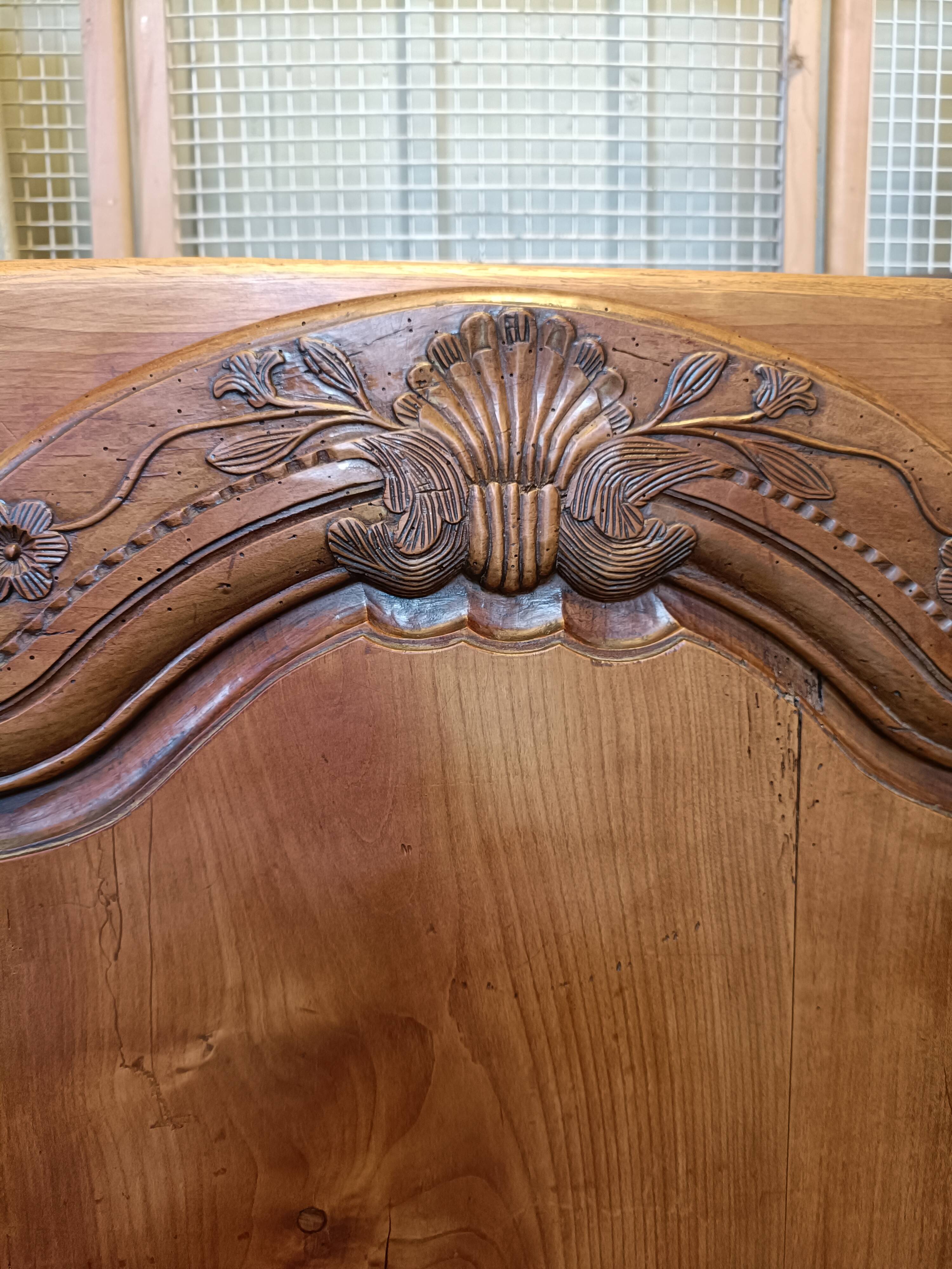 Chestnut bonnetière