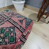 Handmade Berber pouf in wool 60 X 60 X 20 CM