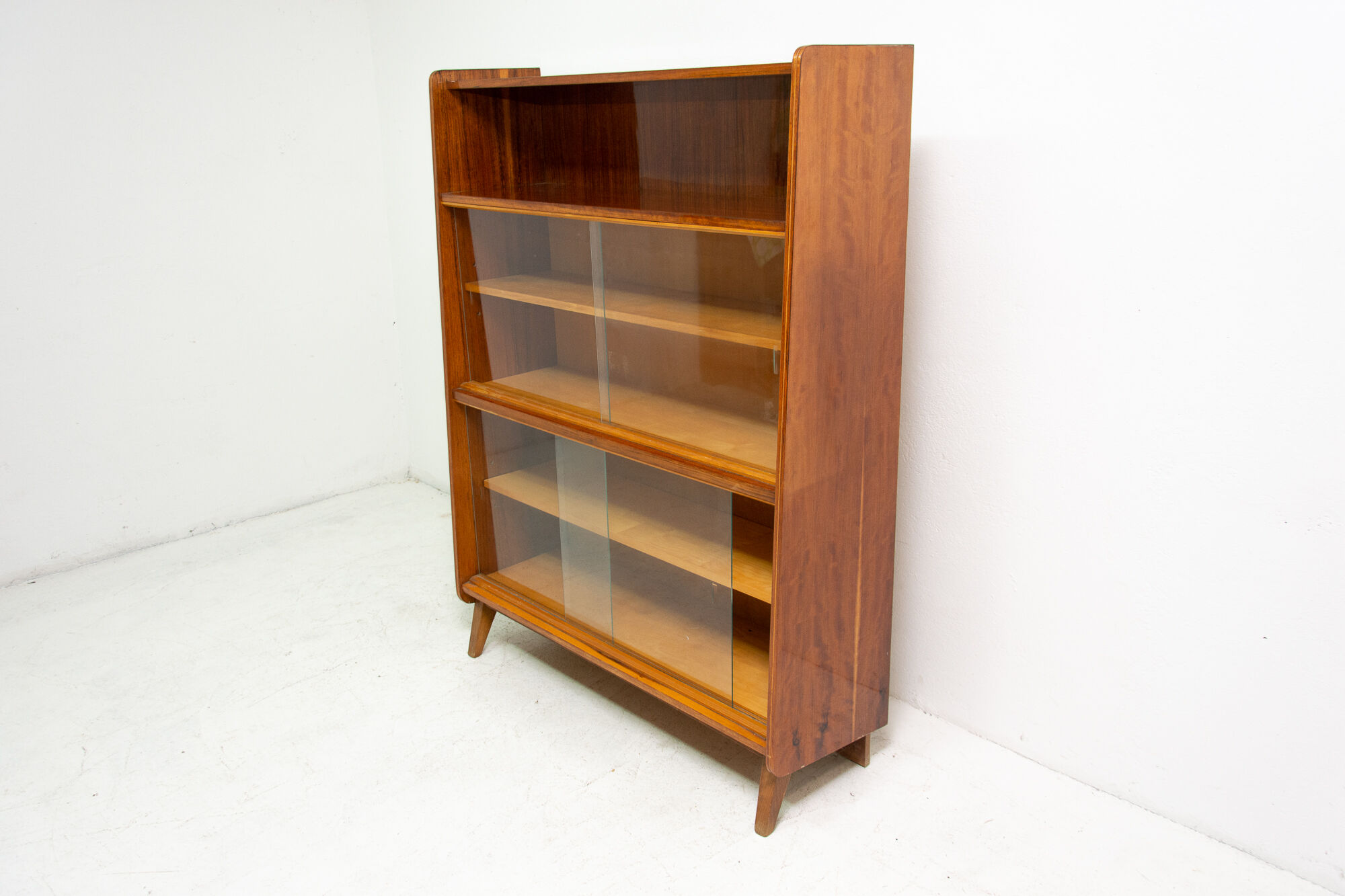 Bibliothèque vintage du milieu du siècle par František Jirák, années 1960, Tchécoslovaquie