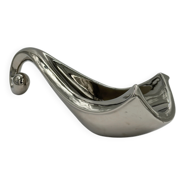 Vintage silver-plated sculptural centrepiece bowl with a scroll handle.