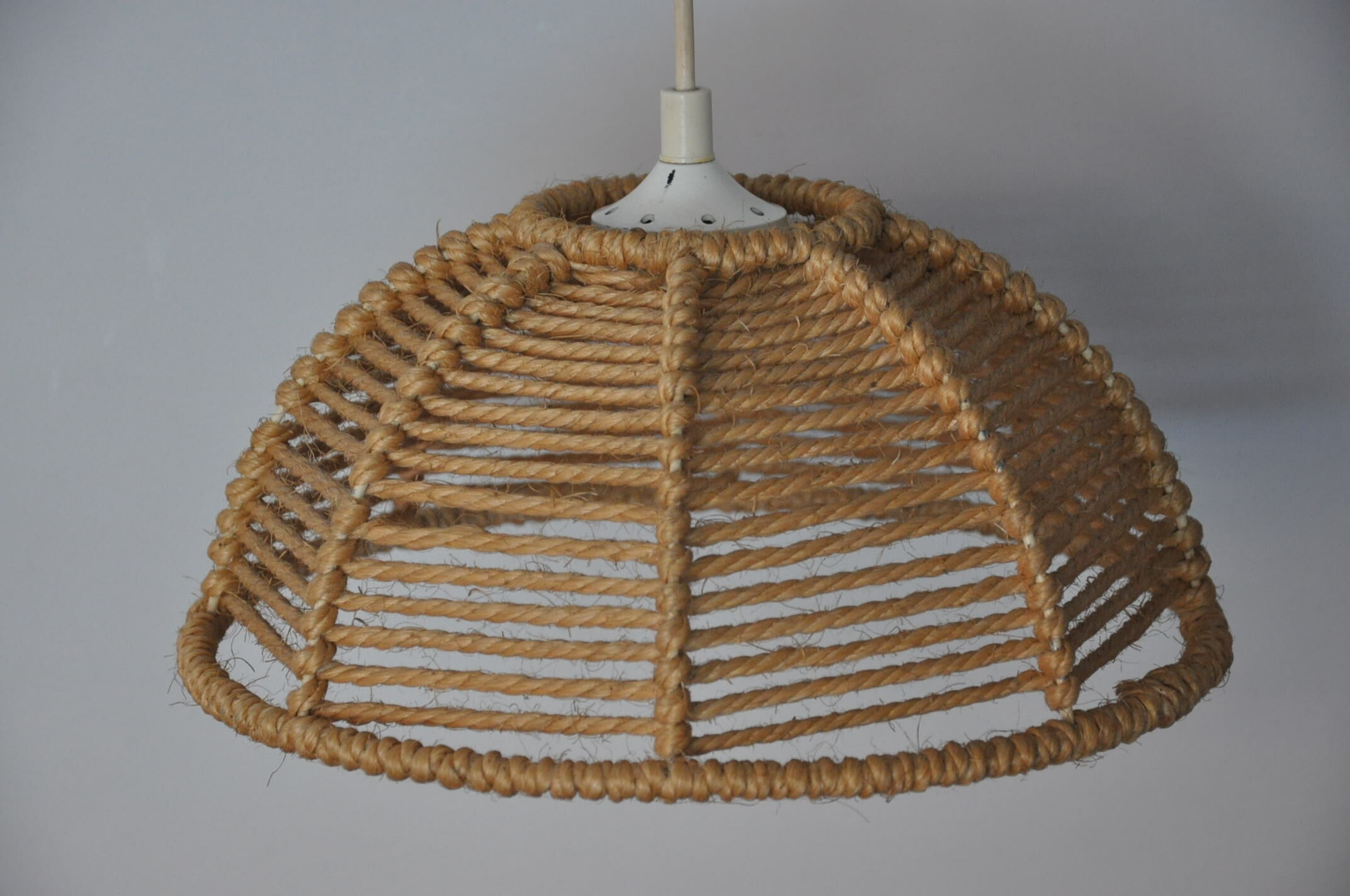 Vintage rope suspension