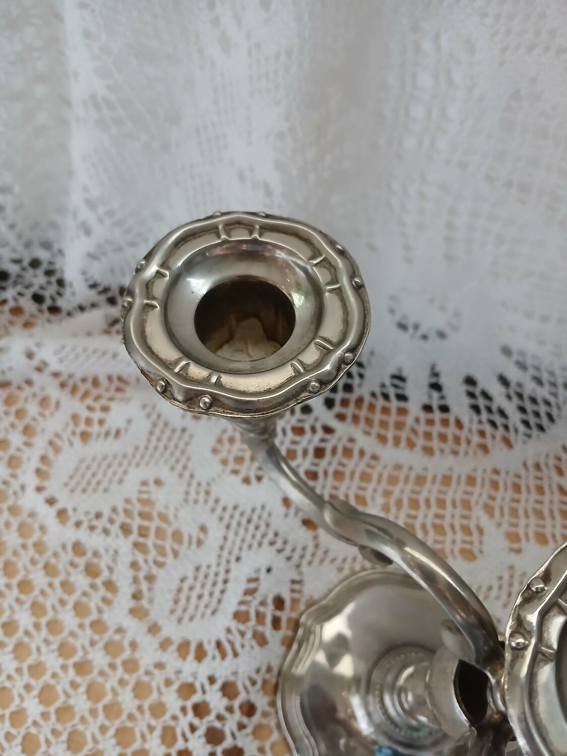 5-headed metal candlestick