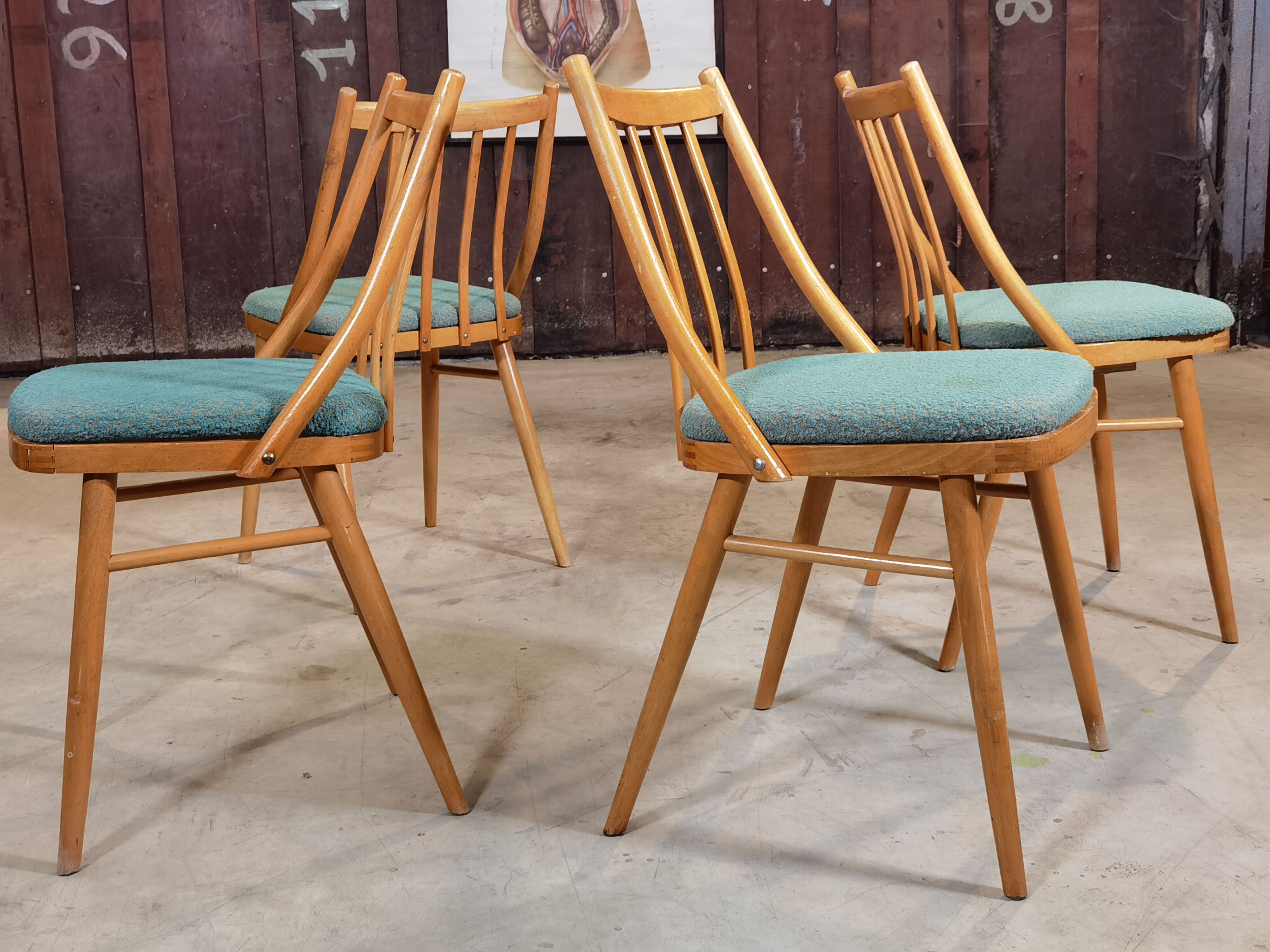 Lot of 4 chairs Antonin Suman