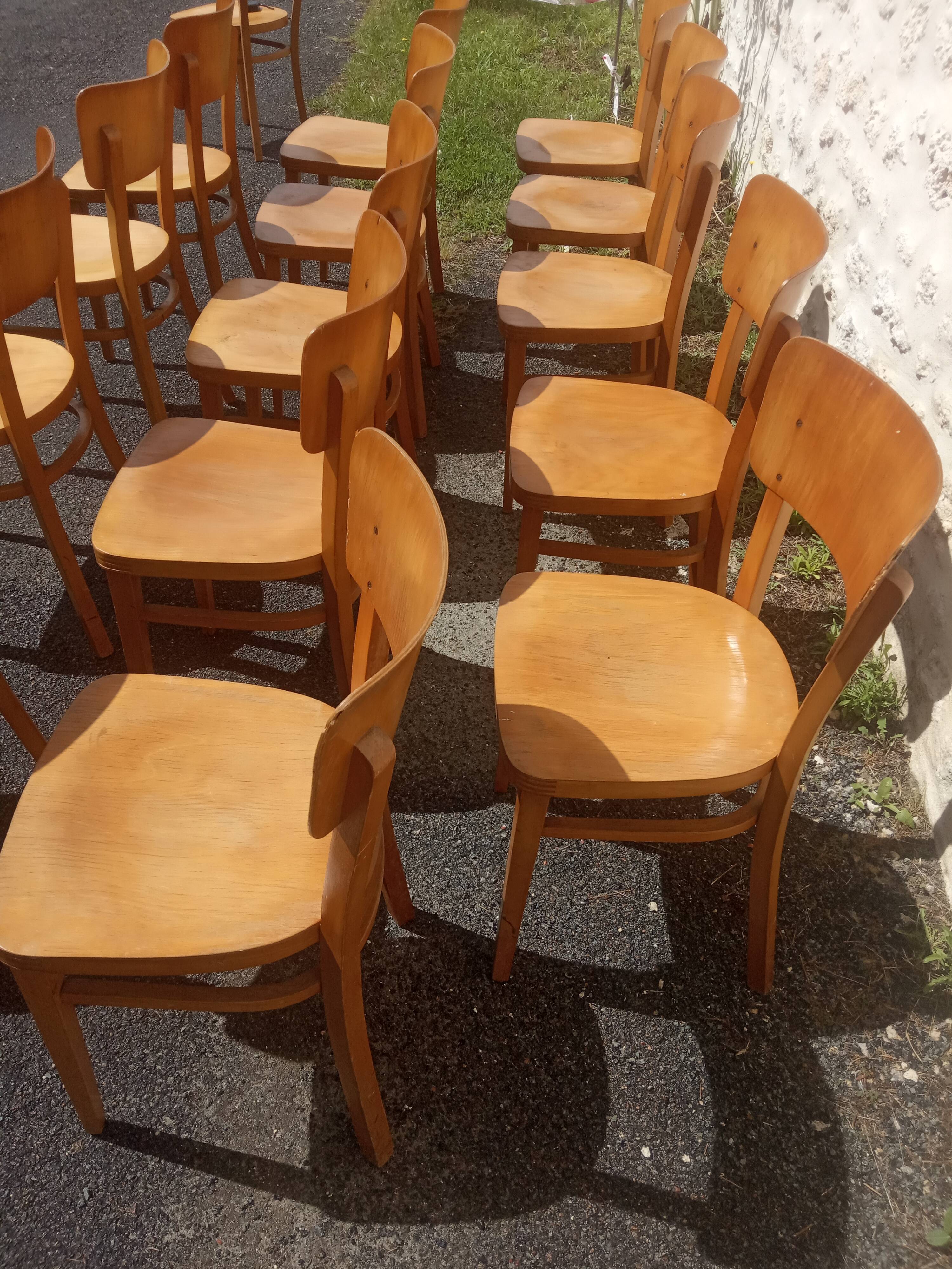 14 bistro chairs Thonet