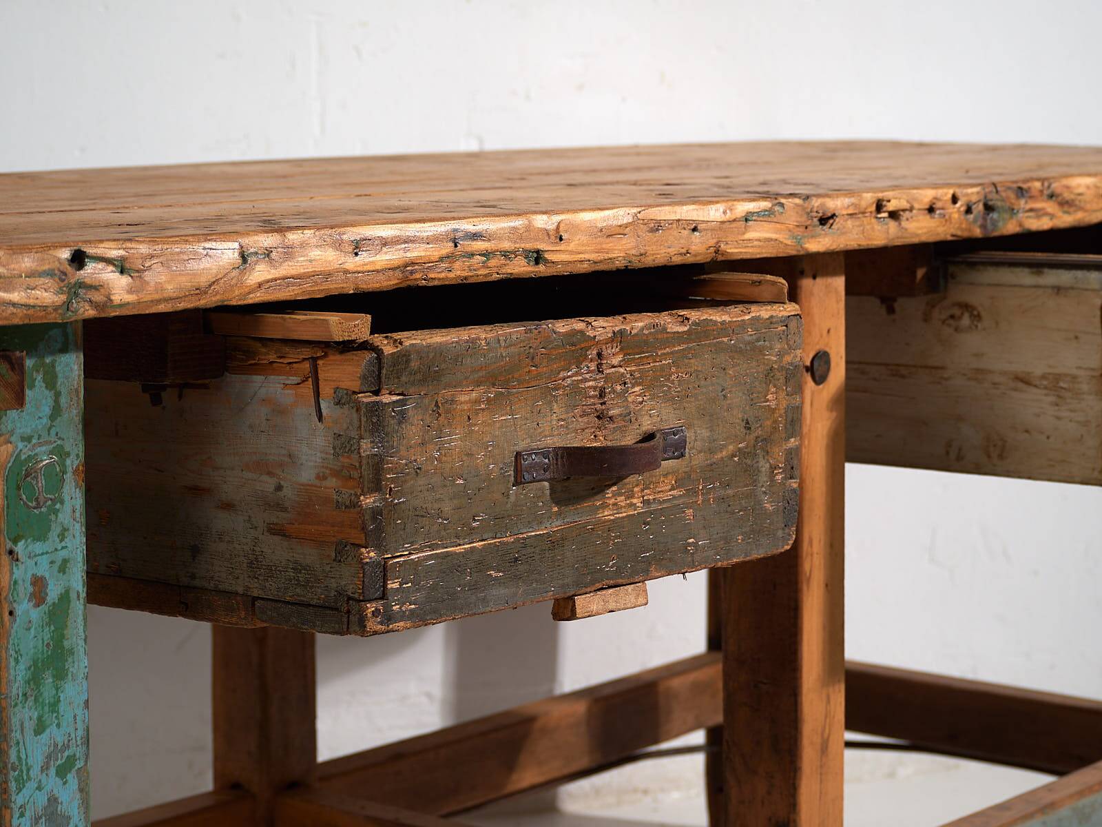 Table de travail ancienne (c.1920)